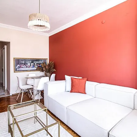 Stylish And Fully Furnished Flat In Ortakoy Κωνσταντινούπολη