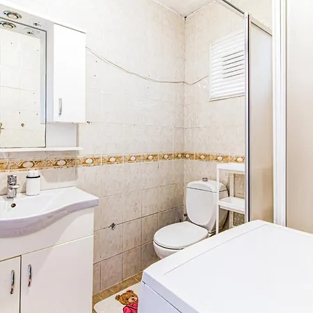 Διαμέρισμα Stylish And Fully Furnished Flat In Ortakoy Κωνσταντινούπολη